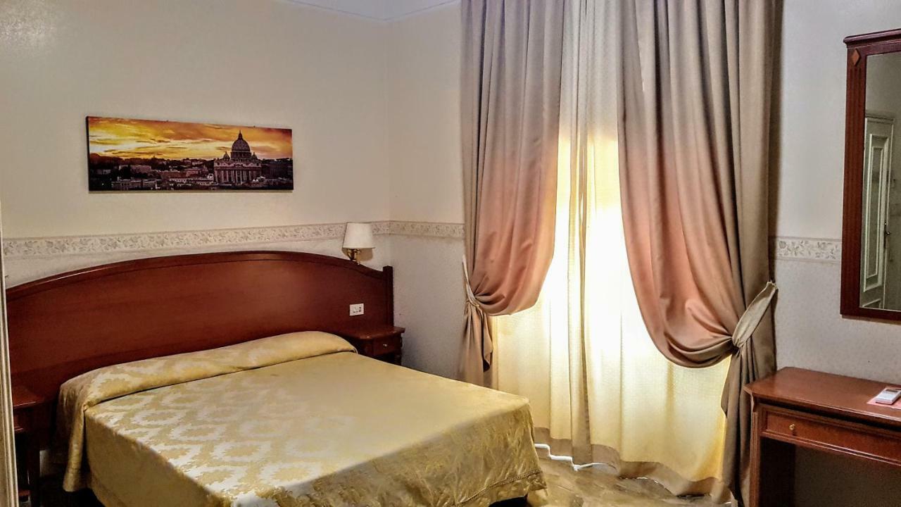 Hotel Orazia Roma Exterior foto